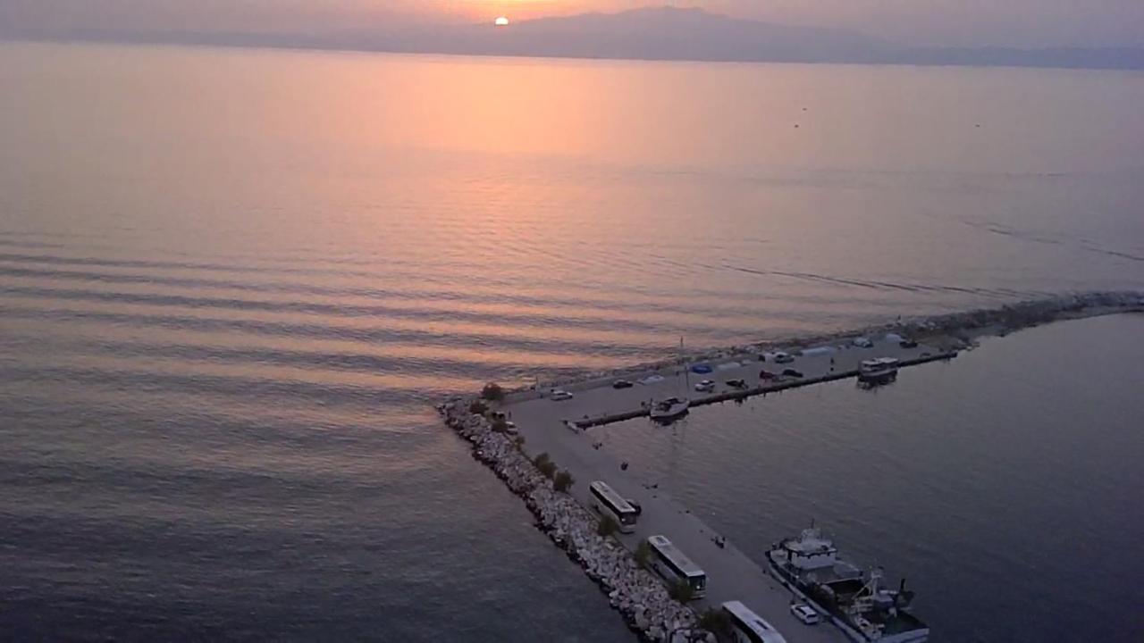 Beachfront Apartment Thassos Skala Kallirachis Exterior foto